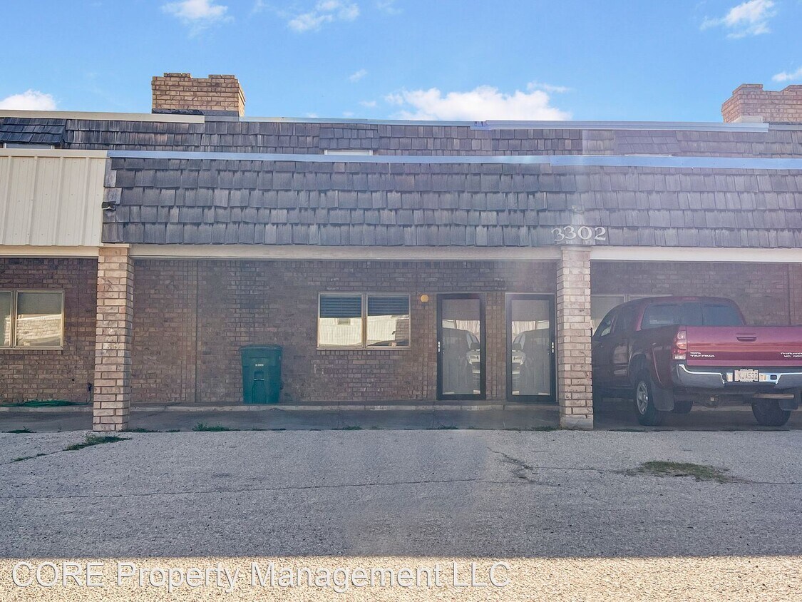 2 br, 1 bath House 3302 North Vista Driv... House Rental in Hobbs