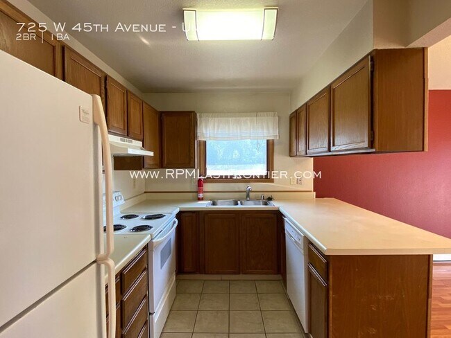 Building Photo - 725 W 45th Ave