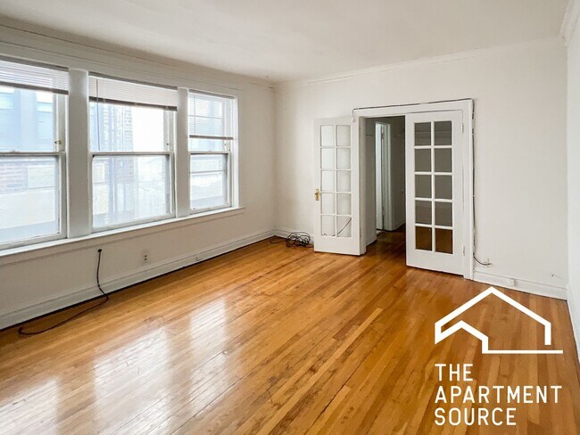 Foto del edificio - 432 W Surf St