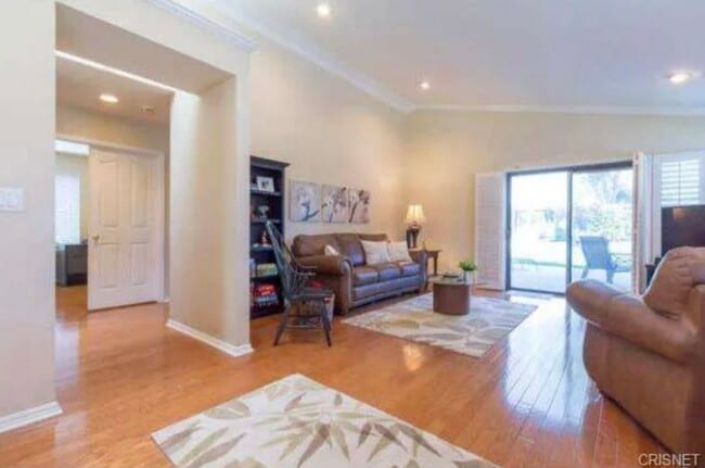Building Photo - 26903 Deer Trail Ct