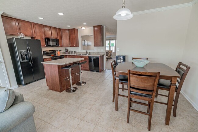 Foto del edificio - 210 Summerfield Dr