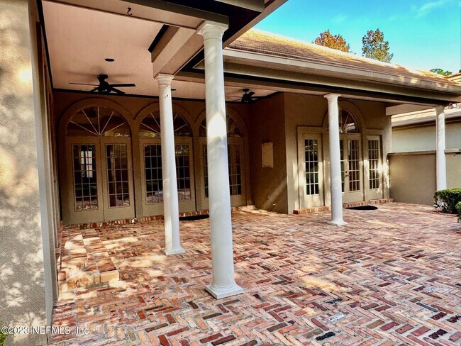 Building Photo - 6723 Linford Ln