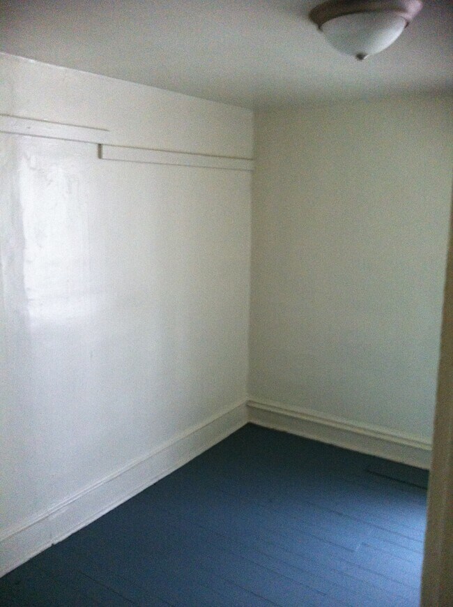 Foto del edificio - 317 N Maple Ave