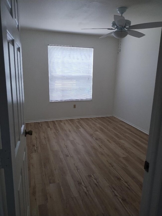Building Photo - 3069 Huron Ave