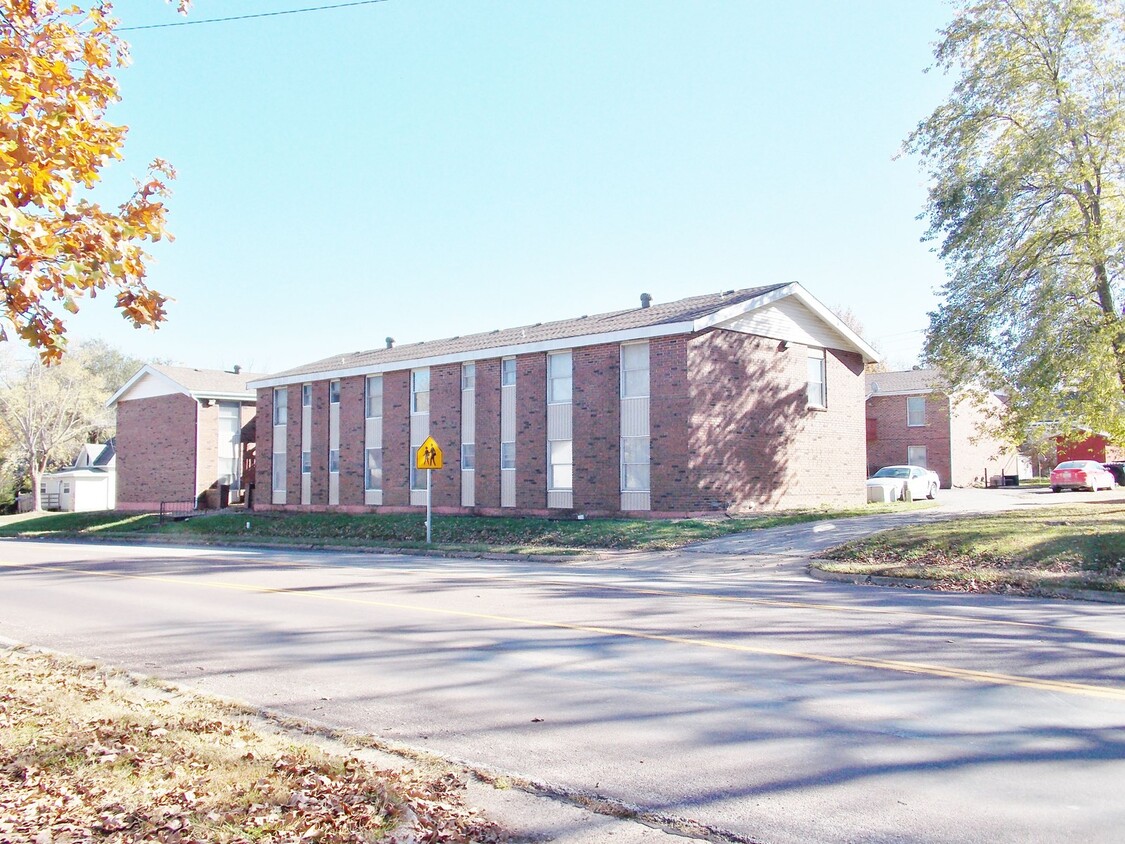 Primary Photo - Whetstone Creek Apartments