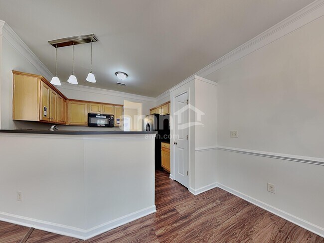 Foto del edificio - 7217 Winding Cedar Trl