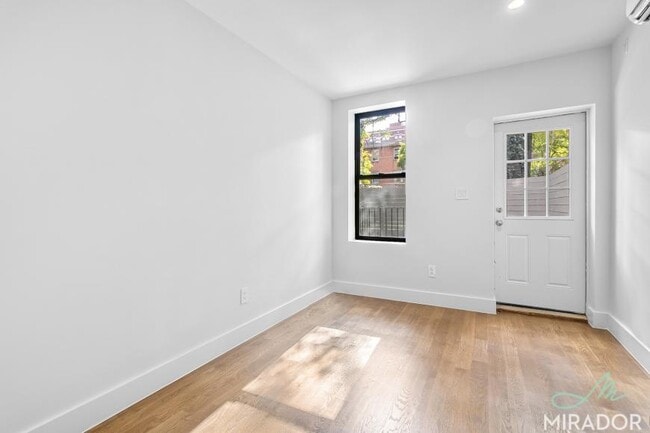 Building Photo - 1 bedroom in New York NY 10009