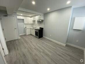 Building Photo - 55 Wentworth St S