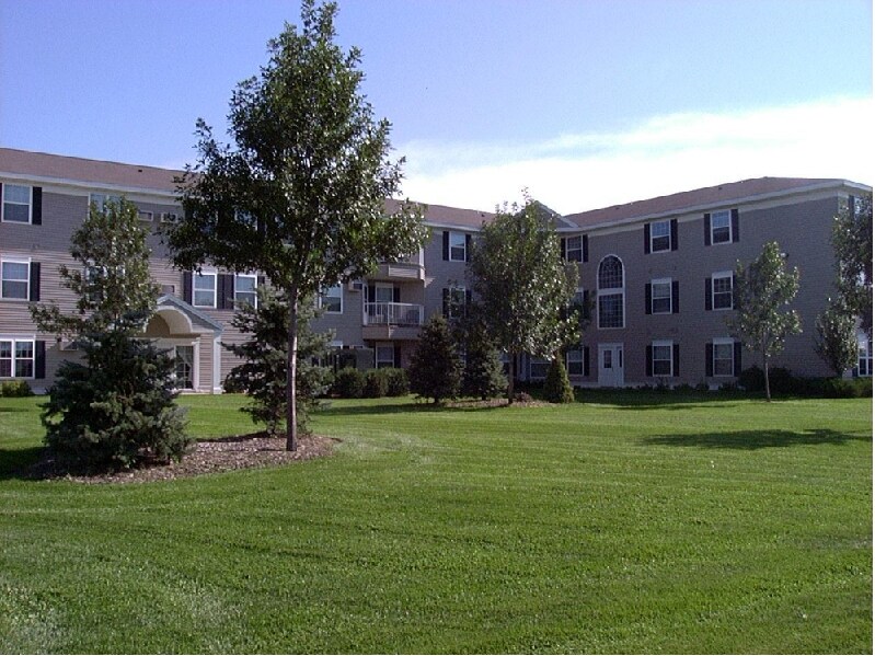 Meadowlawn Village Apartments Sartell, MN