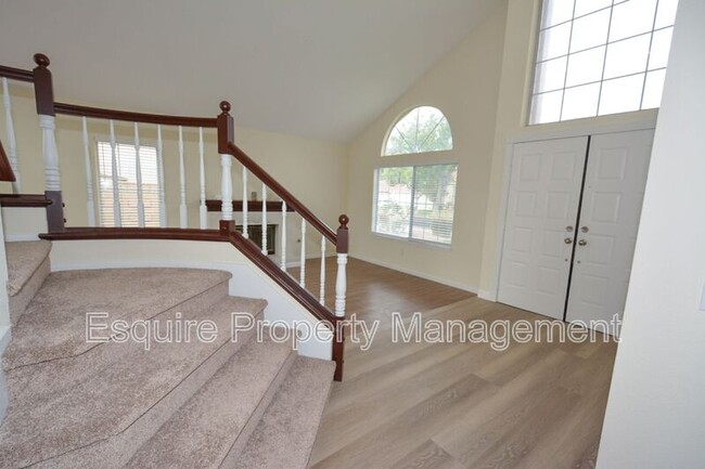 Building Photo - 1906 Kensington Ln