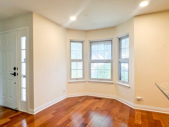 Foto del edificio - 137 Hemstead St