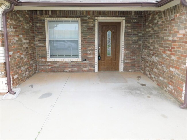 Building Photo - 5912 Sanderling Rd
