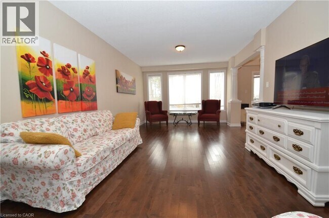 Building Photo - 1132 Harrogate Dr