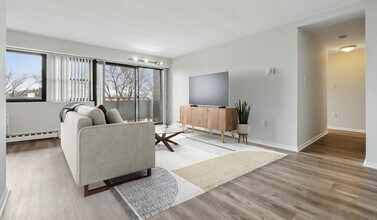 Building Photo - Vista Apartment Homes