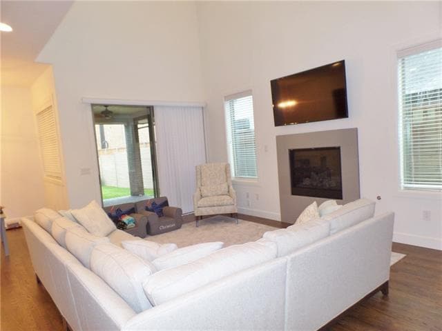 Building Photo - 6622 Del Norte Ln