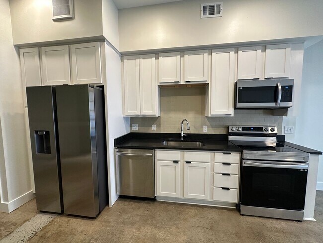 Interior Photo - Hemlock Lofts