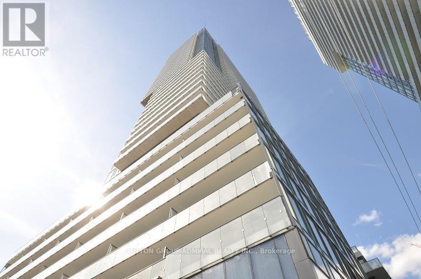 Photo principale - 161 Roehampton Ave