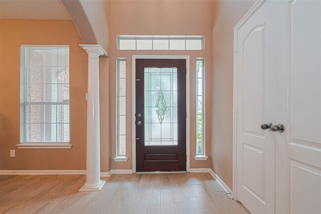 Building Photo - 3822 Auburn Grove Cir