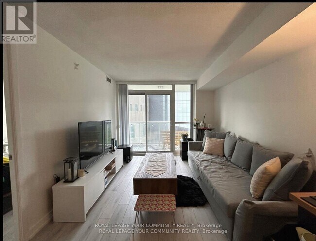 Building Photo - 75-575 Queens Wharf Rd