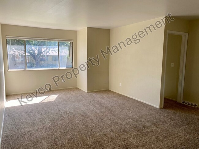 Foto del edificio - 2801-2805 Stanford Rd