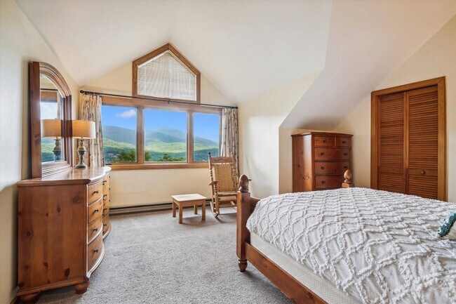 Foto del edificio - 180 High Ridge Rd