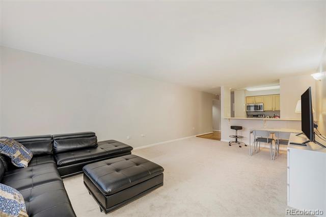 Building Photo - 1020 15th St