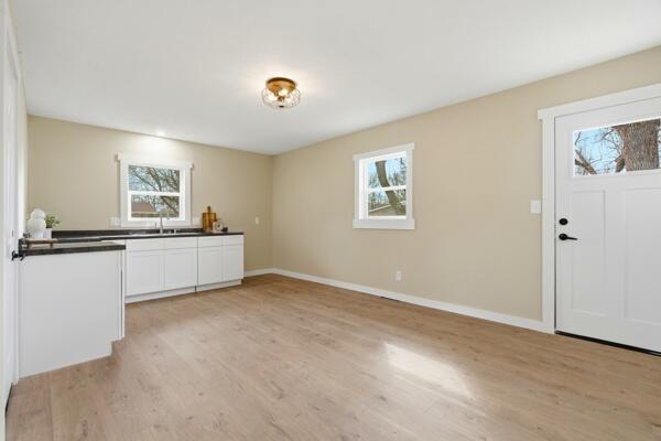 Foto del edificio - 503 S Forest Ct
