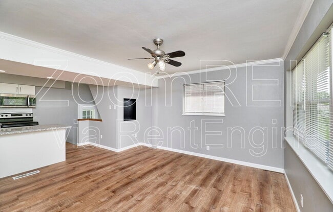 Building Photo - 9537 Cote Brilliante Ave