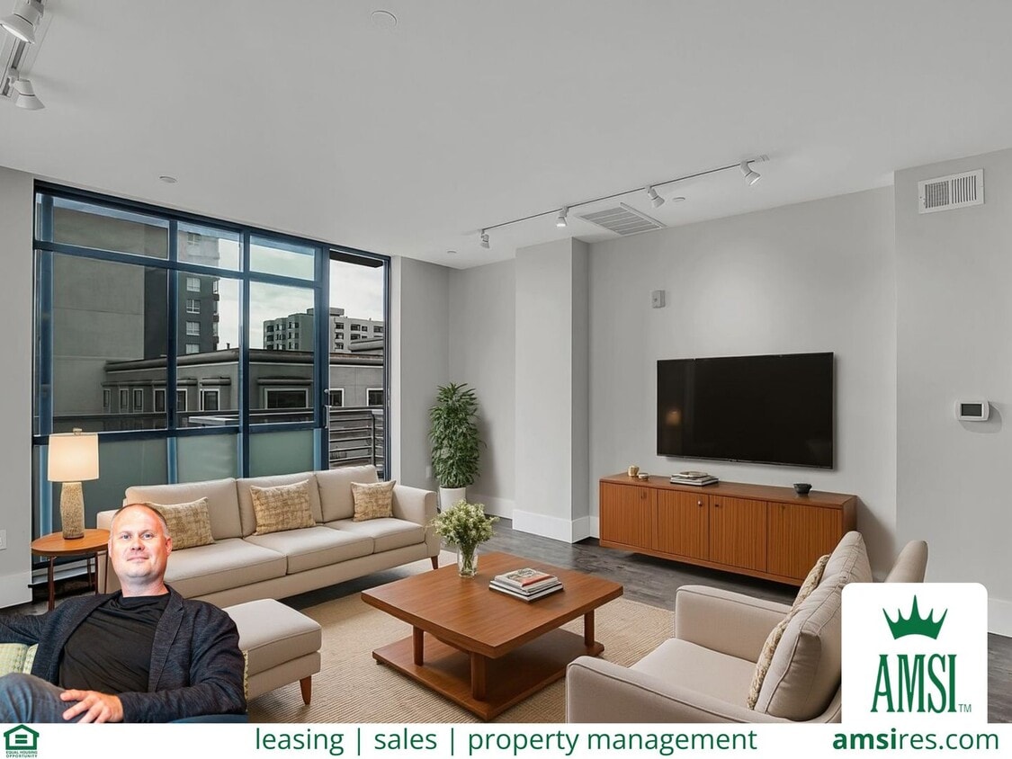 Tasteful and elegant 1br Civic Center apartment with parking, A/C and in-unit laundry! - Tasteful and elegant 1br Civic Center apar...