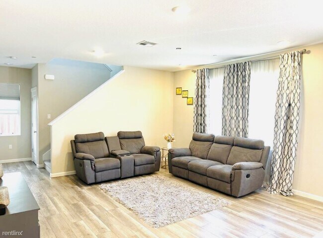 Foto del edificio - 5 br, 3 bath House - 5341 Knights Valley Lane