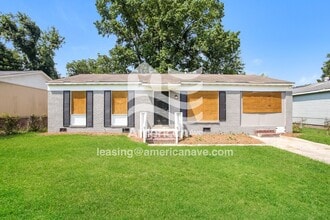 Building Photo - 4017 Tavineer Dr Building Photo - 4017 Tavineer Dr