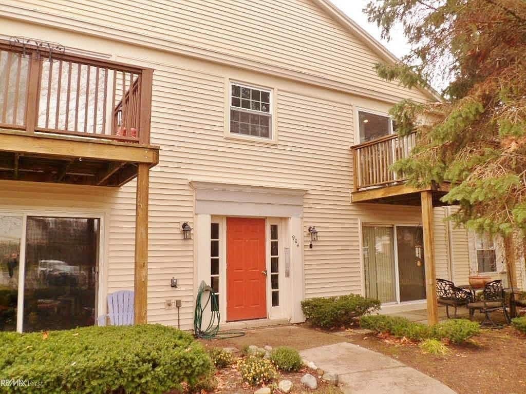 Primary Photo - 904 Chestnut Hill Dr