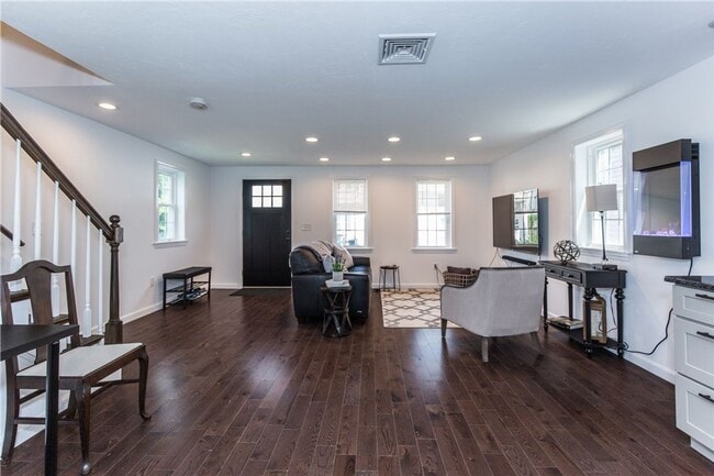 Foto del edificio - 46 Wade St