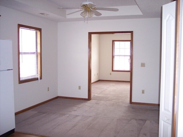 Dining room - 708 Streck Ct