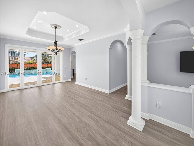 Building Photo - 9444 SW 78th St