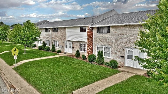 Foto del edificio - 3 br, 1.5 bath Townhome - 2817B Halsted Rd