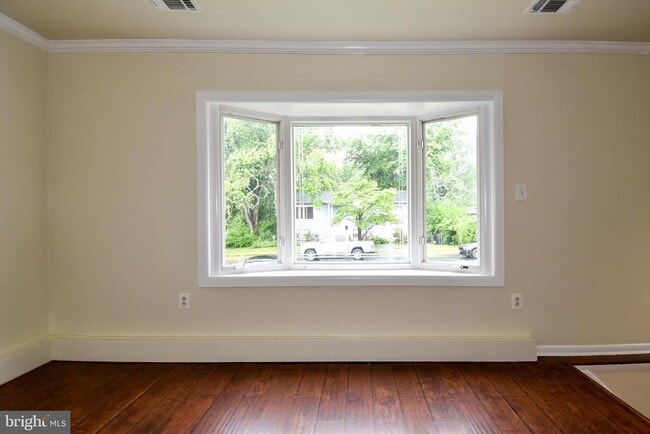 Building Photo - 13303 Huntington Ln