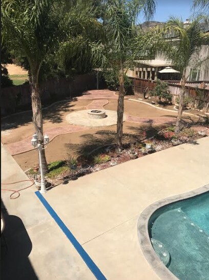 Building Photo - 4 Bedroom Pool Home for Rent in Wildomar