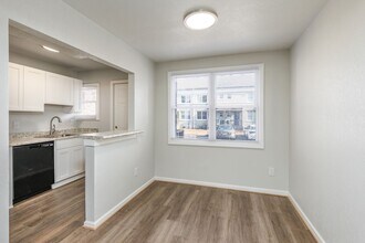 Interior Photo - Seven Oaks Apartments