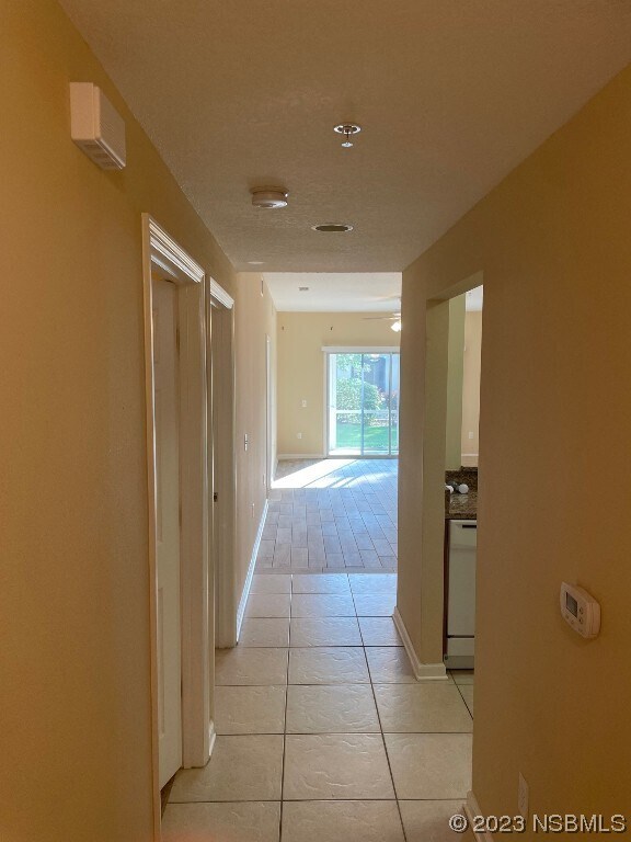 Building Photo - 403 Bouchelle Dr