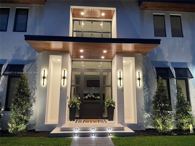 Foto del edificio - 1515 Urbino Ave