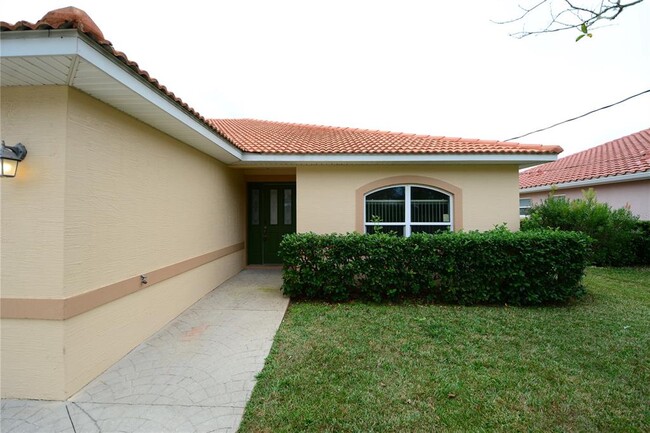 Building Photo - 85 Fieldstone Ln