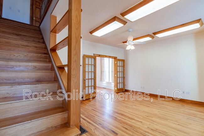 Building Photo - 1717 House Ave