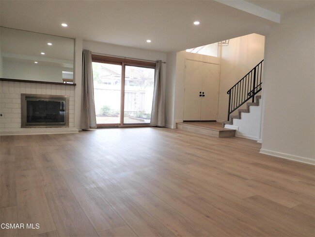 Building Photo - 2153 Wetstone Dr