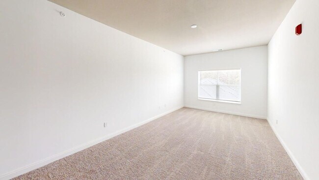 Interior Photo - Precedent Flats