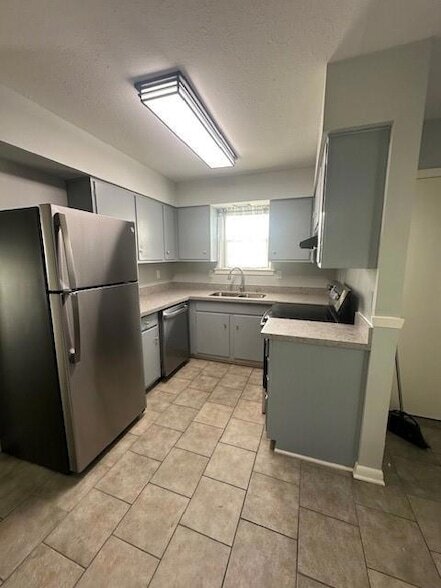 Foto del edificio - 3312 Taft Park