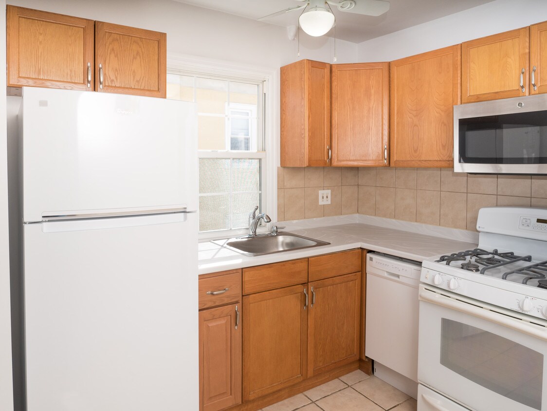 Foto principal - 182 Olympia Blvd