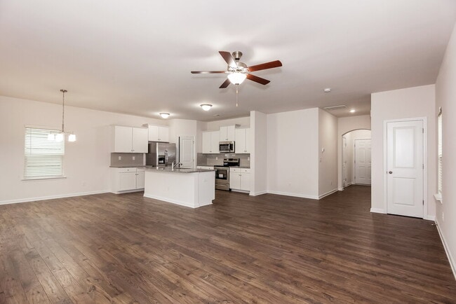 Building Photo - 4326 Drifter Dr