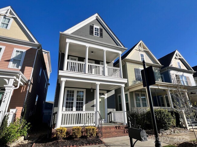 Foto del edificio - 272 Bridges Farm Rd