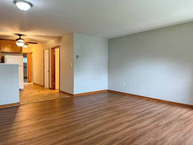 Foto del edificio - 114 Oak Ave